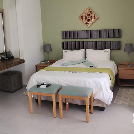 Guesthouse Terra Africa Виндхук Экстерьер фото